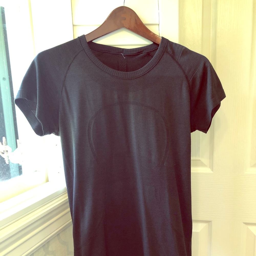 Lululemon Swiftly Tech Short Sleeve Tee